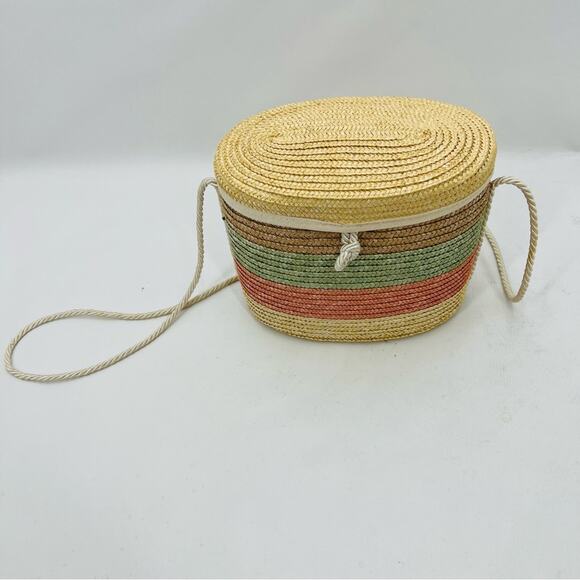 Straw Bucket Crossbody Bag - Picture 2 of 9